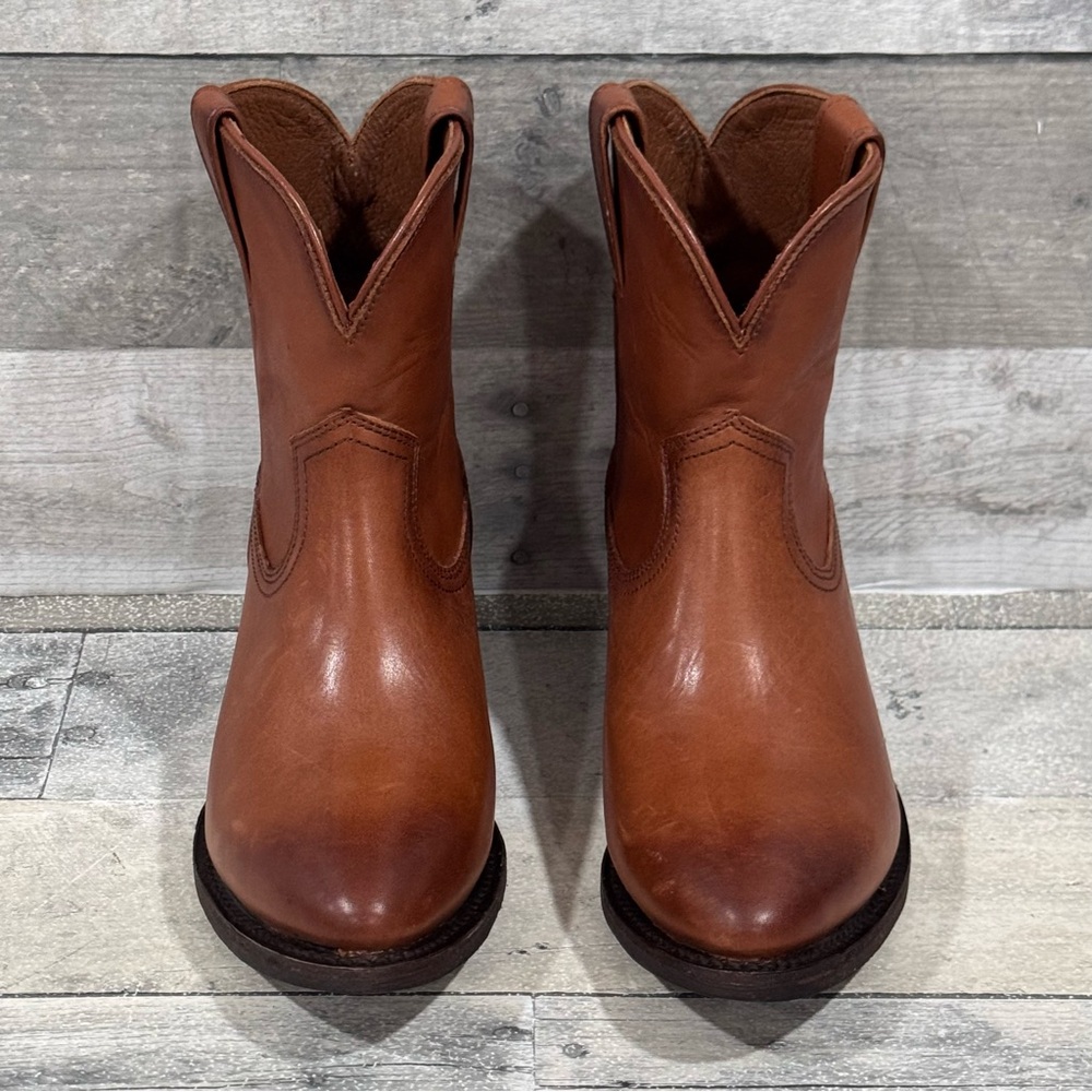 Frye Billy Bootie in Cognac - Size - 7B - Picture 3 of 9